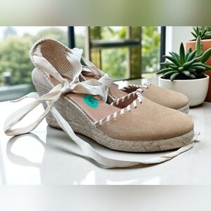 New Pican Handstitched In Spain Tan Laceup Wedge Espadrilles Shoes Womans 8